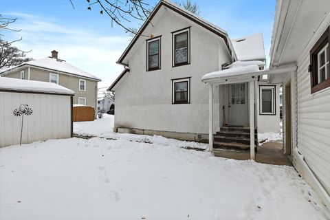 Tiny photo for 11824 Prairie Avenue, Hebron, IL 60034 (MLS # 12589985)