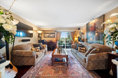 Tiny photo for 1627 N Windsor Drive #305, Arlington Heights, IL 60004 (MLS # 12690765)