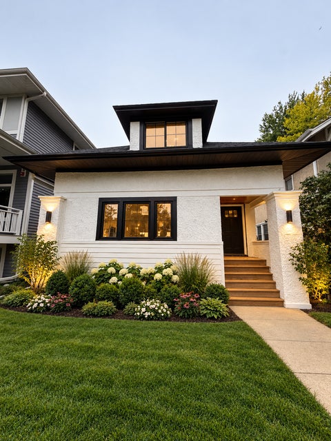 Photo of 1179 S Oak Park Avenue, Oak Park, IL 60304 (MLS # 12769211)
