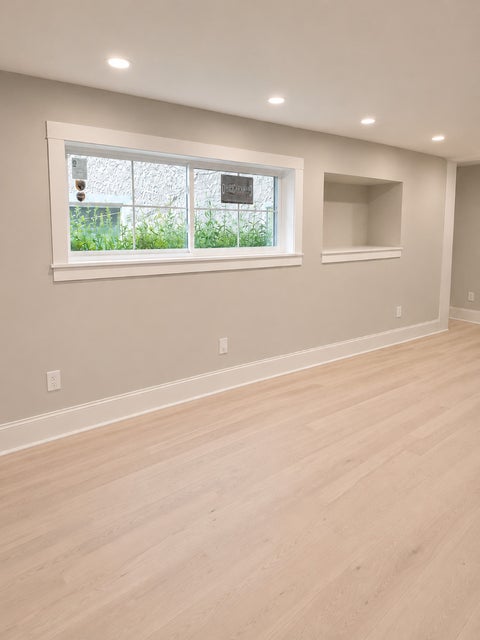 Tiny photo for 1179 S Oak Park Avenue, Oak Park, IL 60304 (MLS # 12769211)