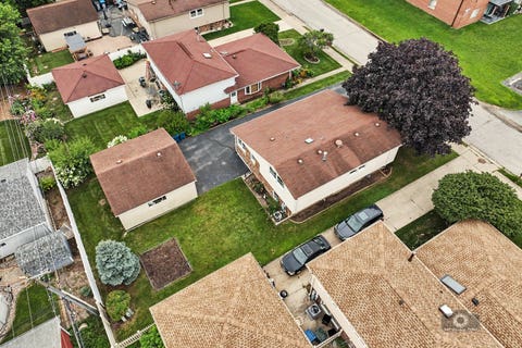 Tiny photo for 12855 Crestbrook Court, Crestwood, IL 60418 (MLS # 12730803)