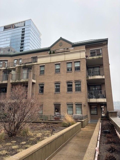 1111 S State Street 407A Chicago IL 60605
