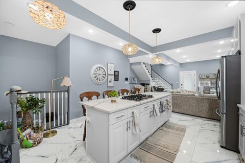 Tiny photo for 15325 5th Avenue, Phoenix, IL 60426 (MLS # 12585922)