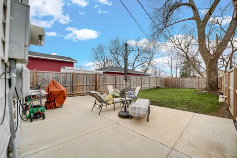 Tiny photo for 15325 5th Avenue, Phoenix, IL 60426 (MLS # 12585922)