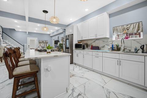 Tiny photo for 15325 5th Avenue, Phoenix, IL 60426 (MLS # 12585922)