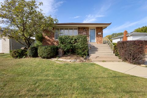 Photo of 14632 Kostner Avenue, Midlothian, IL 60445 (MLS # 12488849)