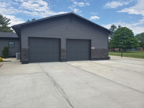 Tiny photo for 507 N Secor Street, Gilman, IL 60938 (MLS # 12369655)