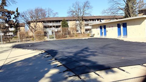 Tiny photo for 960 Beau Drive #109, Des Plaines, IL 60016 (MLS # 12570959)