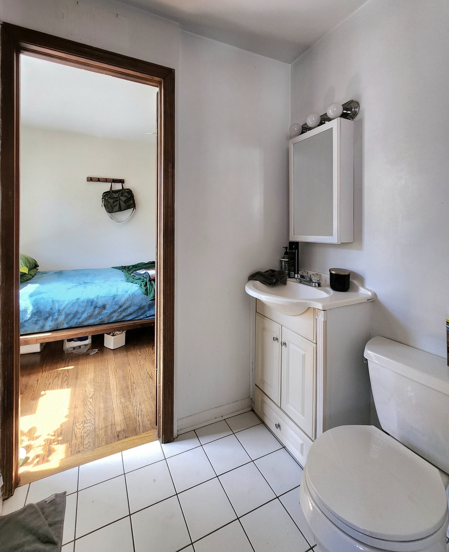 1504 N Dearborn Parkway 306