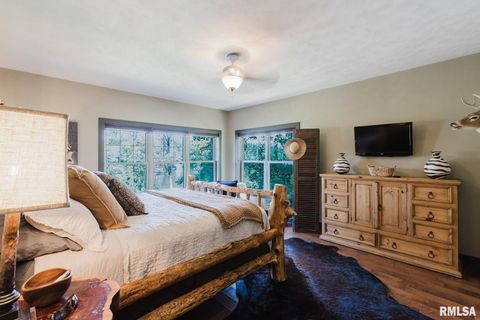 Tiny photo for 3525 Parrish Ridge Lane, Goreville, IL 62939 (MLS # EB458683)