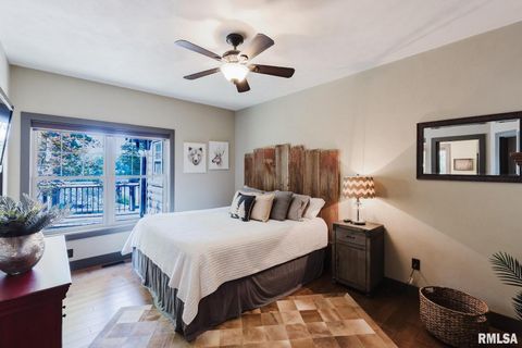 Tiny photo for 3525 Parrish Ridge Lane, Goreville, IL 62939 (MLS # EB458683)