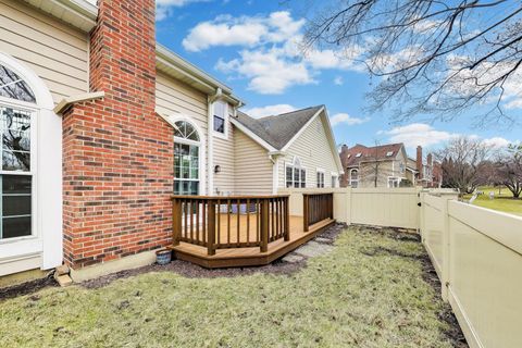 Tiny photo for 18 Whitman Drive, Schaumburg, IL 60173 (MLS # 12587115)