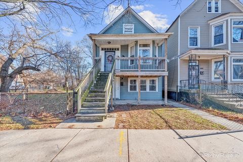 8525 S Saginaw Avenue Chicago IL 60617