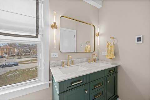 Tiny photo for 101 SOUTHCOTE Road, Riverside, IL 60546 (MLS # 12595878)