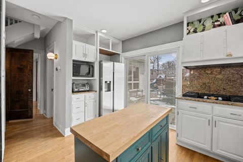 Tiny photo for 101 SOUTHCOTE Road, Riverside, IL 60546 (MLS # 12595878)