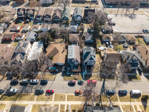 Tiny photo for 6828 30th Place, Berwyn, IL 60402 (MLS # 12568724)