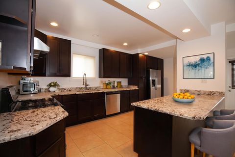 Tiny photo for 6828 30th Place, Berwyn, IL 60402 (MLS # 12568724)