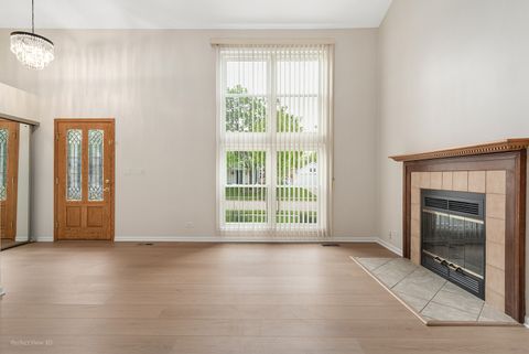 Tiny photo for 1424 FARRINGTON Lane, Aurora, IL 60504 (MLS # 12630808)