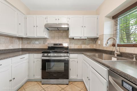 Tiny photo for 1424 FARRINGTON Lane, Aurora, IL 60504 (MLS # 12630808)