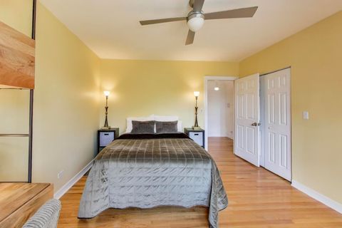 Tiny photo for 2300 W FARWELL Avenue #3, Chicago, IL 60645 (MLS # 12572405)