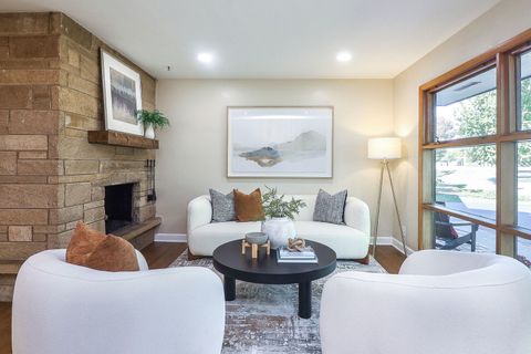 Tiny photo for 520 N Pine Street, Geneva, IL 60134 (MLS # 12492738)
