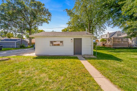 Tiny photo for 18540 Miller Drive, Lansing, IL 60438 (MLS # 12467475)