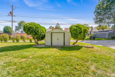 Tiny photo for 18540 Miller Drive, Lansing, IL 60438 (MLS # 12467475)