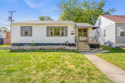 Photo of 18540 Miller Drive, Lansing, IL 60438 (MLS # 12467475)