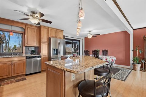 Tiny photo for 906 E Streamwood Boulevard, Streamwood, IL 60107 (MLS # 12571178)