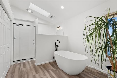 Tiny photo for 906 E Streamwood Boulevard, Streamwood, IL 60107 (MLS # 12571178)