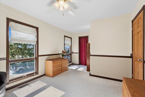 Tiny photo for 906 E Streamwood Boulevard, Streamwood, IL 60107 (MLS # 12571178)