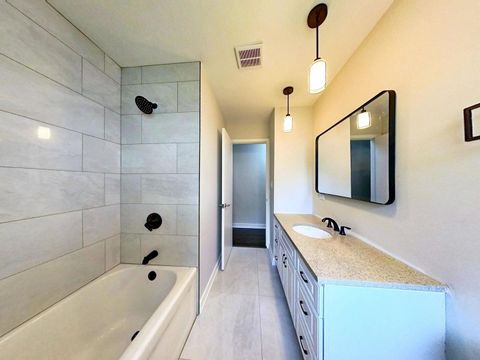 Tiny photo for 5544 Oakdale Drive, Oak Lawn, IL 60453 (MLS # 12656707)