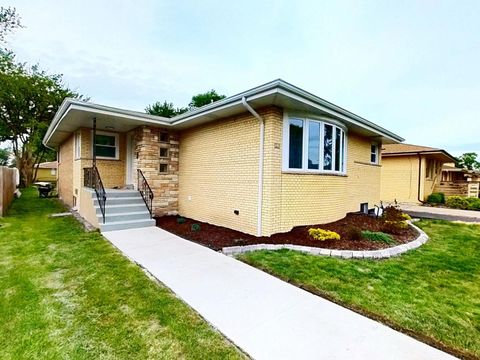 Tiny photo for 5544 Oakdale Drive, Oak Lawn, IL 60453 (MLS # 12656707)
