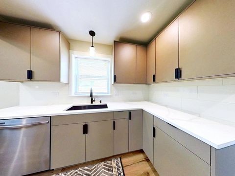 Tiny photo for 5544 Oakdale Drive, Oak Lawn, IL 60453 (MLS # 12656707)
