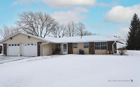 Photo of 7302 Chevy Chase Court, Fox Lake, IL 60020 (MLS # 12570850)