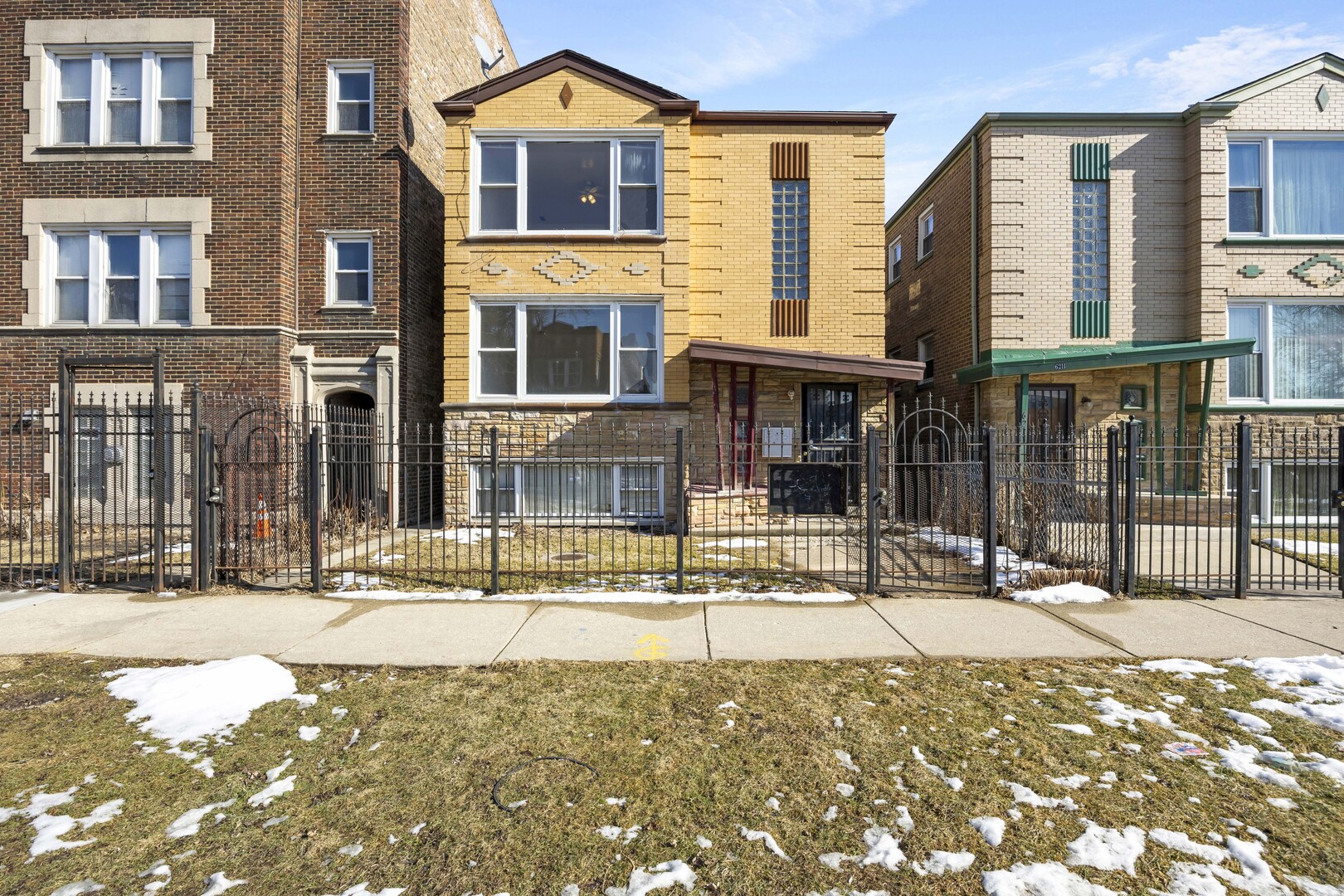 6209 S Seeley Avenue