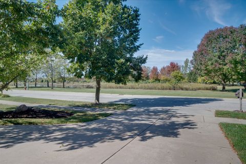 Tiny photo for 1271 MCDOLE Drive, Sugar Grove, IL 60554 (MLS # 12490420)