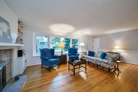 Tiny photo for 611 Polo Drive, Wheaton, IL 60187 (MLS # 12490185)