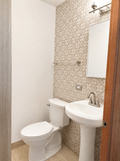Tiny photo for 1531 Balmoral Avenue #1S, Westchester, IL 60154 (MLS # 12756213)