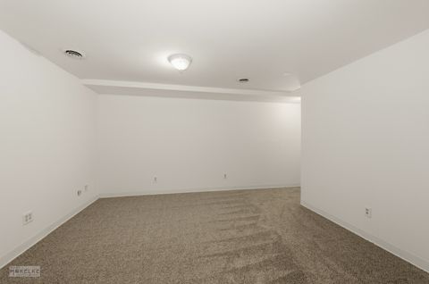 Tiny photo for 105 COLONIAL Parkway #B, Yorkville, IL 60560 (MLS # 12524328)