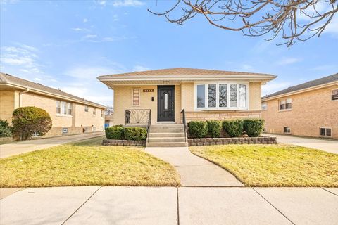 Photo of 4849 N Newland Avenue, Chicago, IL 60656 (MLS # 12579785)