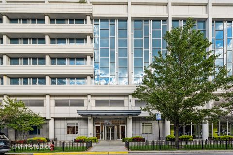 Photo of 1629 S Prairie Avenue #2701, Chicago, IL 60616 (MLS # 12617593)