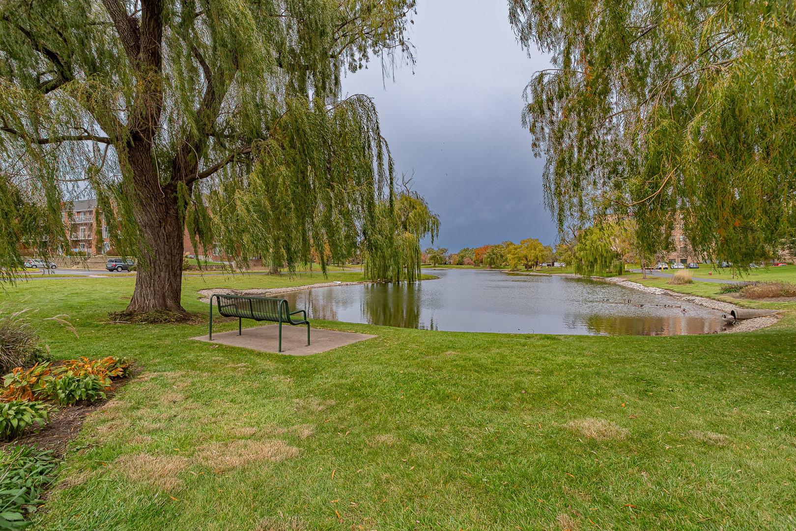 Elk Grove Village, Illinois 60007, United States, 2 Bedrooms Bedrooms, ,2 BathroomsBathrooms,Residential,Active,217652