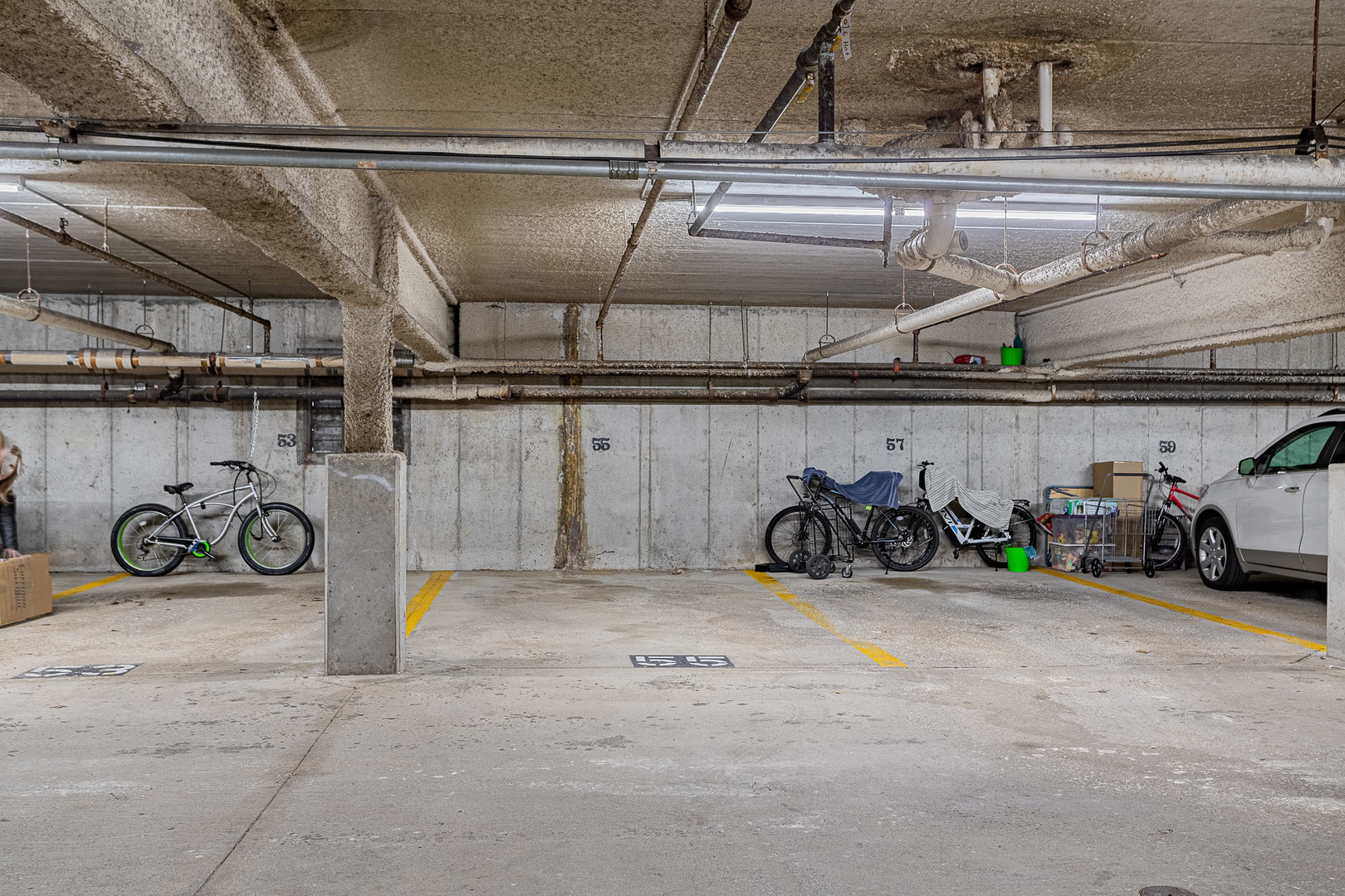 Elk Grove Village, Illinois 60007, United States, 2 Bedrooms Bedrooms, ,2 BathroomsBathrooms,Residential,Active,217652