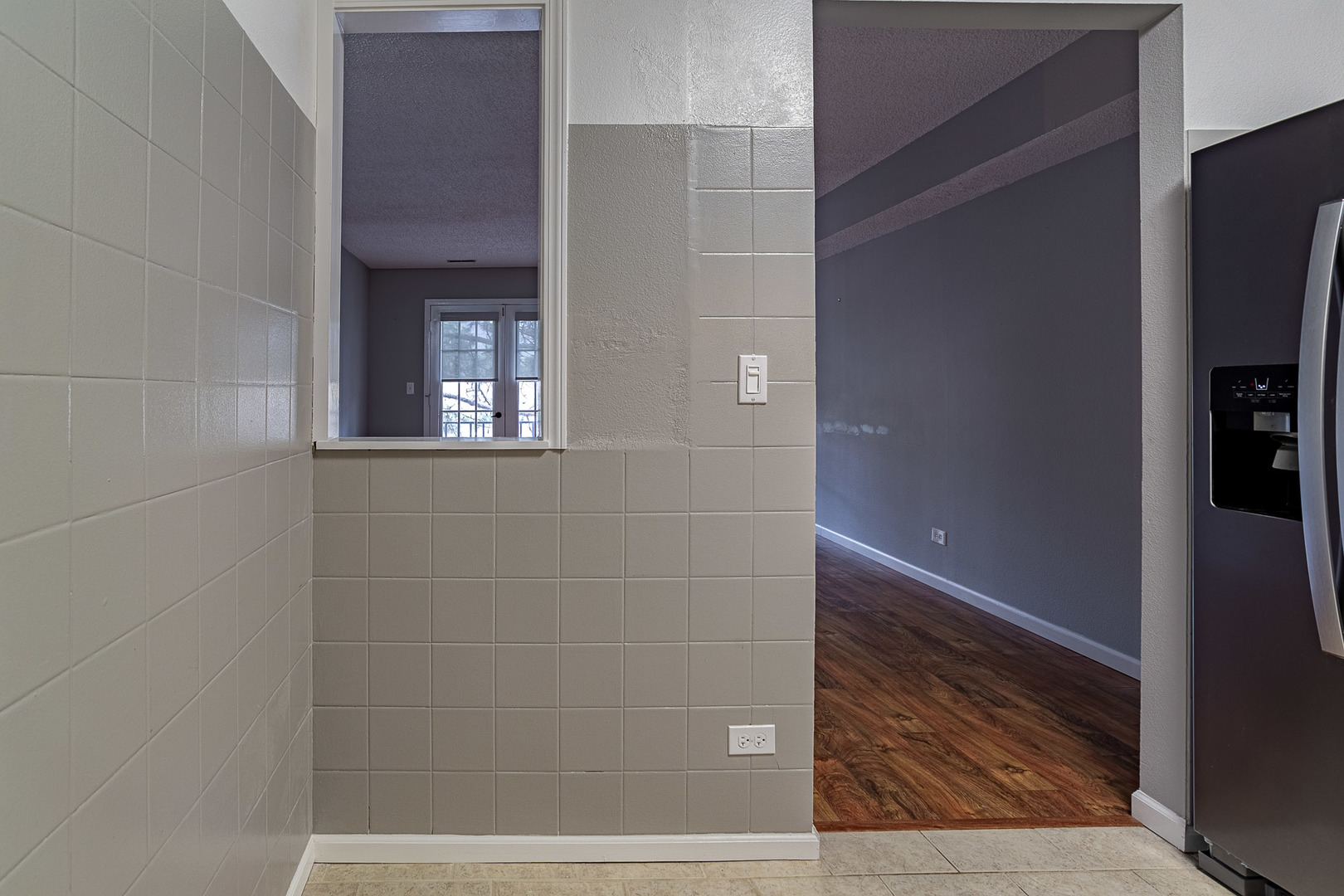 Elk Grove Village, Illinois 60007, United States, 2 Bedrooms Bedrooms, ,2 BathroomsBathrooms,Residential,Active,217652