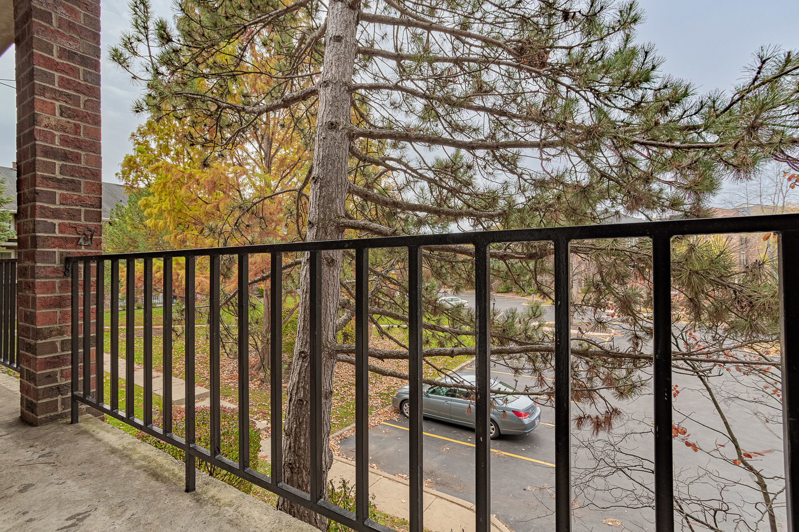 Elk Grove Village, Illinois 60007, United States, 2 Bedrooms Bedrooms, ,2 BathroomsBathrooms,Residential,Active,217652