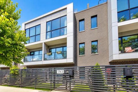 Photo of 1743 N Winnebago Avenue, Chicago, IL 60647 (MLS # 12770999)