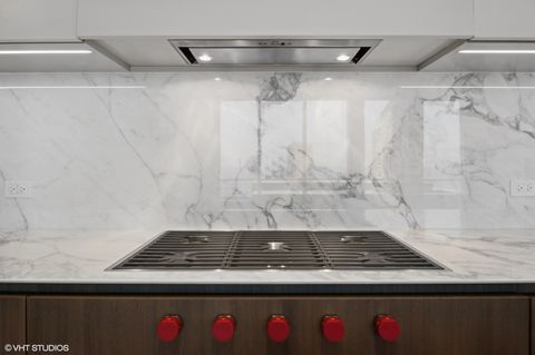 Tiny photo for 14 W Superior Street #5401, Chicago, IL 60654 (MLS # 12615641)