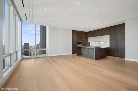 Tiny photo for 14 W Superior Street #5401, Chicago, IL 60654 (MLS # 12615641)