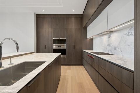 Tiny photo for 14 W Superior Street #5401, Chicago, IL 60654 (MLS # 12615641)